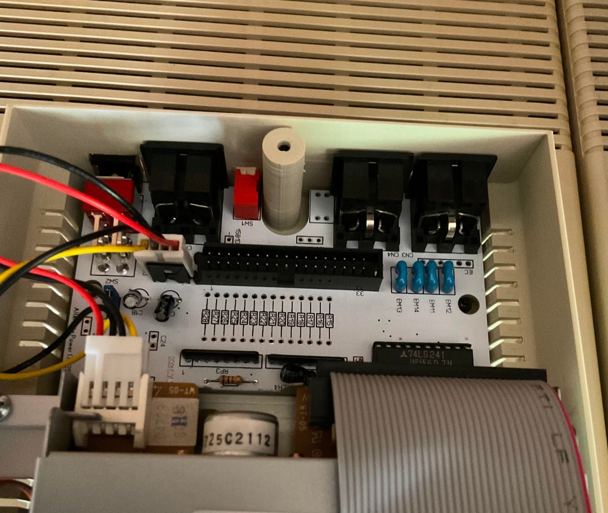 Commodore 1581 Replica Connector Kit w/ Power switch – ToTsRC